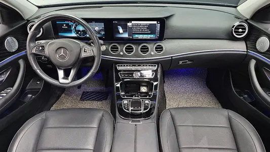 Mercedes-Benz E-Class W213 E300 4MATIC 2018 7