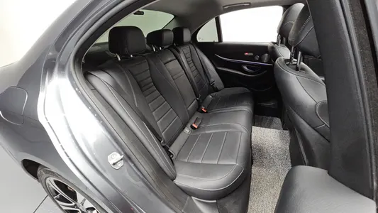 Mercedes-Benz E-Class W213 E300 4MATIC 2018 11