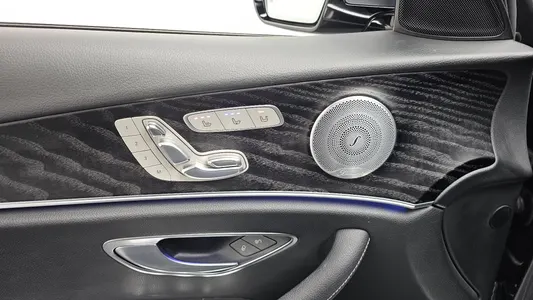 Mercedes-Benz E-Class W213 E300 4MATIC 2018 29