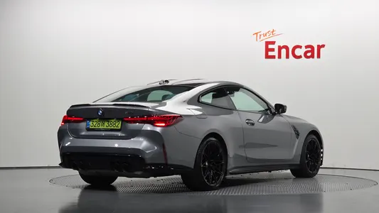 BMW M4 (G82) M4 M xDrive 2025