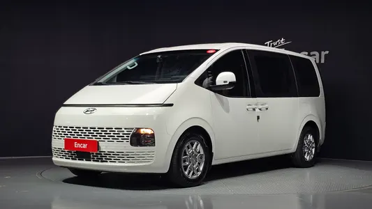 Hyundai Staria 5 2021