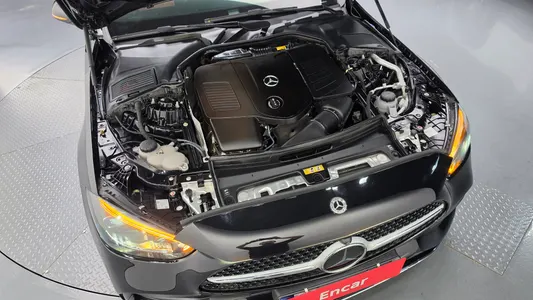 Mercedes-Benz C-Class W206 C300 4MATIC AMG Line 2023 6