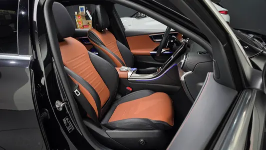 Mercedes-Benz C-Class W206 C300 4MATIC AMG Line 2023 11