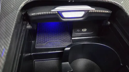 Mercedes-Benz C-Class W206 C300 4MATIC AMG Line 2023 33