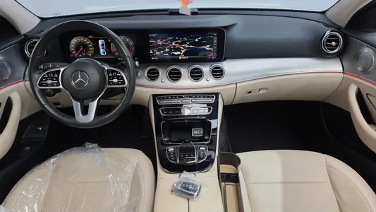 Mercedes-Benz E-Class W213 E300 AMG Line 2019 7
