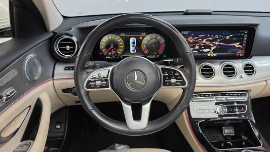 Mercedes-Benz E-Class W213 E300 AMG Line 2019 13