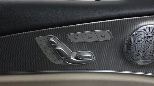 Mercedes-Benz E-Class W213 E300 AMG Line 2019 35