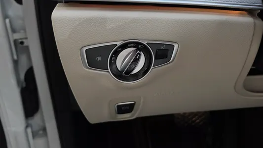 Mercedes-Benz E-Class W213 E300 AMG Line 2019 30