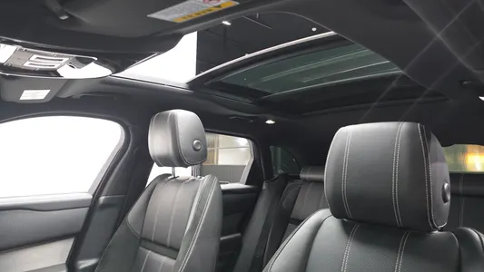 Land Rover 레인지로버 벨라 3.0 D300 R- SE 2019 18