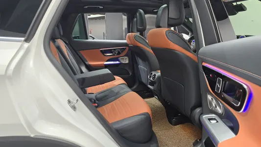Mercedes-Benz GLC-Class X254 GLC300 4MATIC AMG Line 2025 11