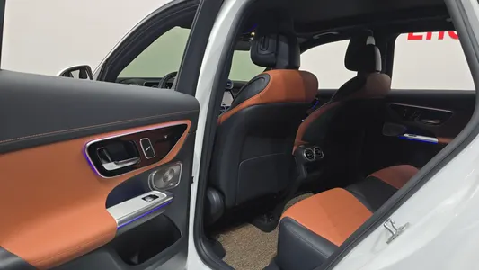 Mercedes-Benz GLC-Class X254 GLC300 4MATIC AMG Line 2025 31