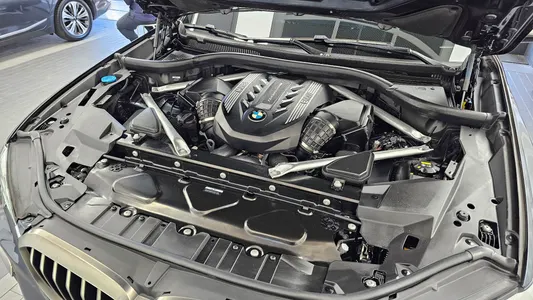 BMW X5 (G05) M50i 2022 6