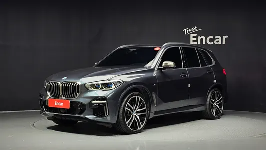 BMW X5 (G05) M50i 2022