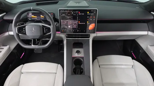 Polestar 4 2025 7