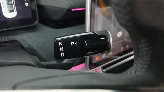 Polestar 4 2025 9