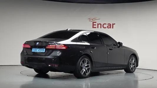 BMW i5 (G60) eDrive 40 2024