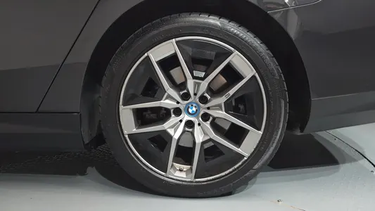 BMW i5 (G60) eDrive 40 2024 21