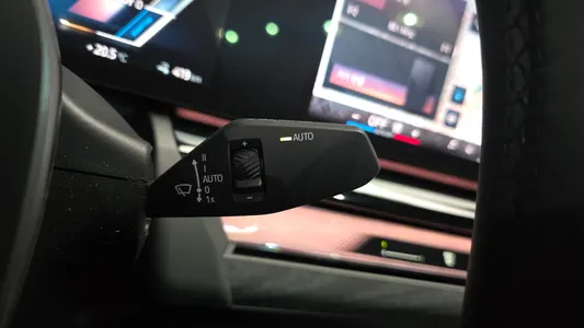 BMW i5 (G60) eDrive 40 2024 34