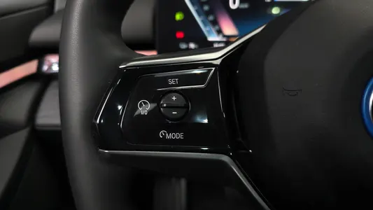 BMW i5 (G60) eDrive 40 2024 35