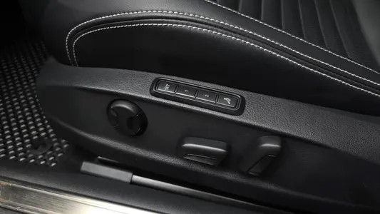 Volkswagen GT(B8) 2.0 TDI 2021 19