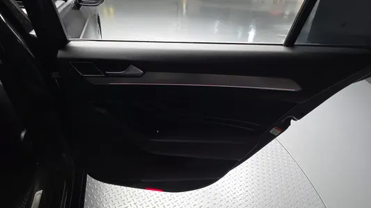 Volkswagen GT(B8) 2.0 TDI 2021 25