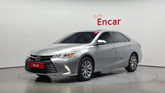 Toyota 2.5 XLE 2017