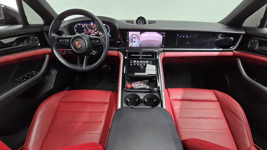 Porsche (976) 2.9 AWD 2024 7