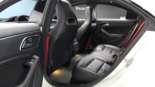 Mercedes-Benz CLA-Class C117 CLA45 AMG 4MATIC 2017 11