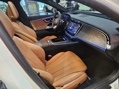 Mercedes-Benz E-Class W214 E200 AMG Line 2025 13