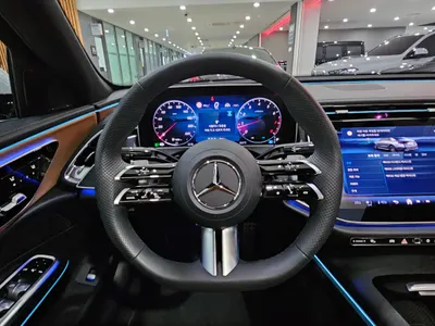 Mercedes-Benz E-Class W214 E200 AMG Line 2025 16