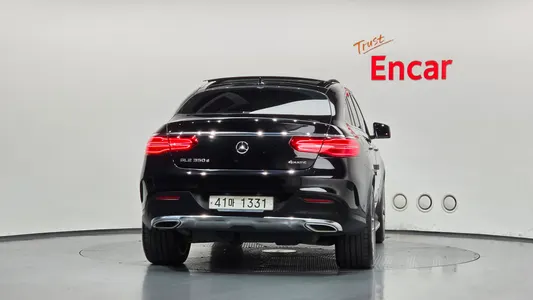 Mercedes-Benz GLE-Class W166 GLE350 d 4MATIC 2018 4