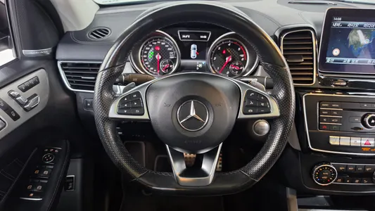 Mercedes-Benz GLE-Class W166 GLE350 d 4MATIC 2018 14