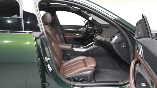 BMW i4 eDrive40 M 2024 26