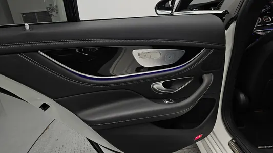 Mercedes-Benz AMG GT 4 43 4MATIC+ 2021 25