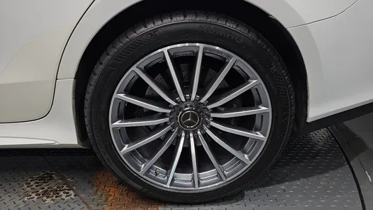 Mercedes-Benz AMG GT 4 43 4MATIC+ 2021 21