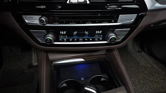 BMW 6 Series GT (G32) 620d xDrive M 2020 34