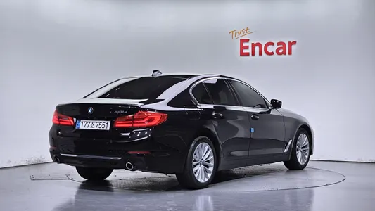 BMW 5 Series (G30) 520d 2020