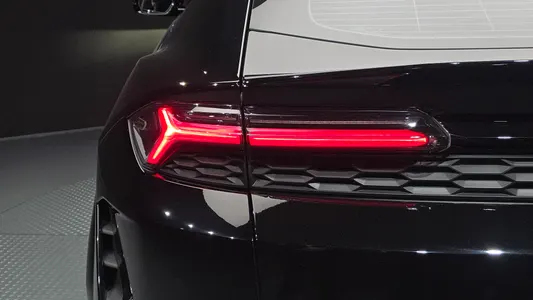 Lamborghini 우루스 4.0 V8 SE 2026 23