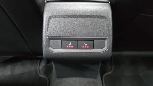 Volkswagen 7 1.5 TSI 2023 31