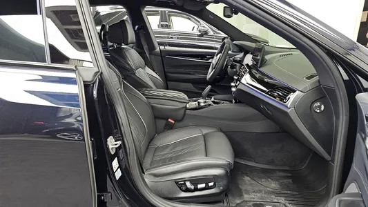 BMW 6 Series GT (G32) 630i xDrive M 2023 11