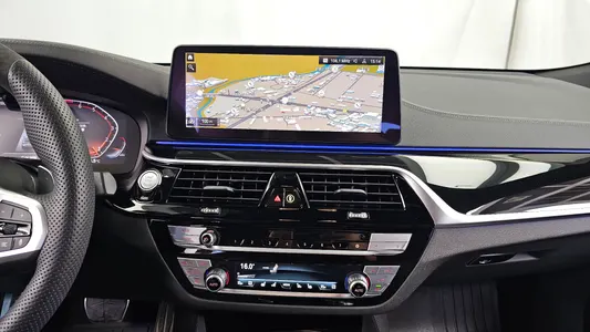 BMW 6 Series GT (G32) 630i xDrive M 2023 14