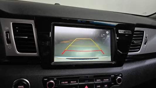 Kia Niro 2016 15