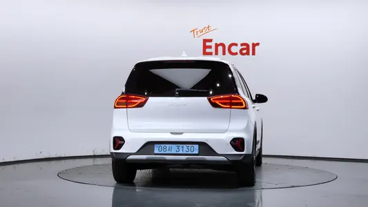 Kia 니로 플러스 2023 4