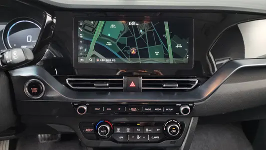 Kia 니로 플러스 2023 12