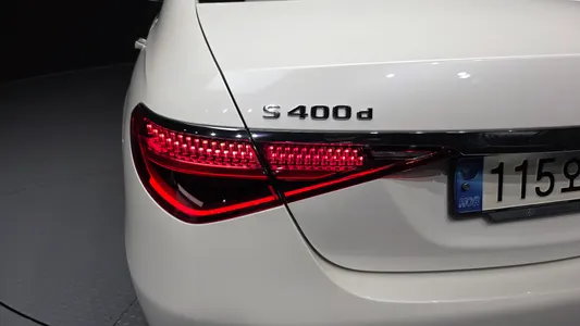 Mercedes-Benz S-Class W223 S400 d 4MATIC 2023 23