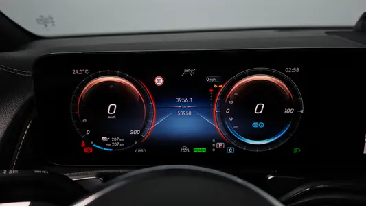 Mercedes-Benz EQB X243 EQB300 4MATIC 2024 7