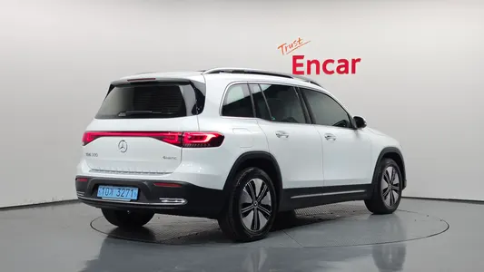 Mercedes-Benz EQB X243 EQB300 4MATIC 2024