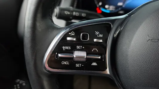 Mercedes-Benz EQB X243 EQB300 4MATIC 2024 16