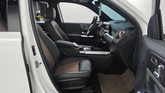 Mercedes-Benz EQB X243 EQB300 4MATIC 2024 26