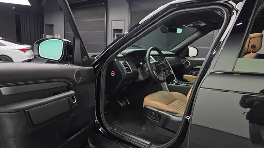 Land Rover 5 P360 HSE 2024 10